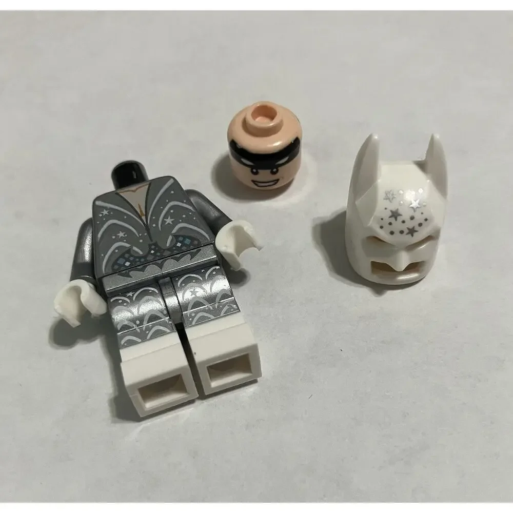 Lego Movie 2 Minifigure TLM192 Bachelor Batman DC Super Hero Set 70838